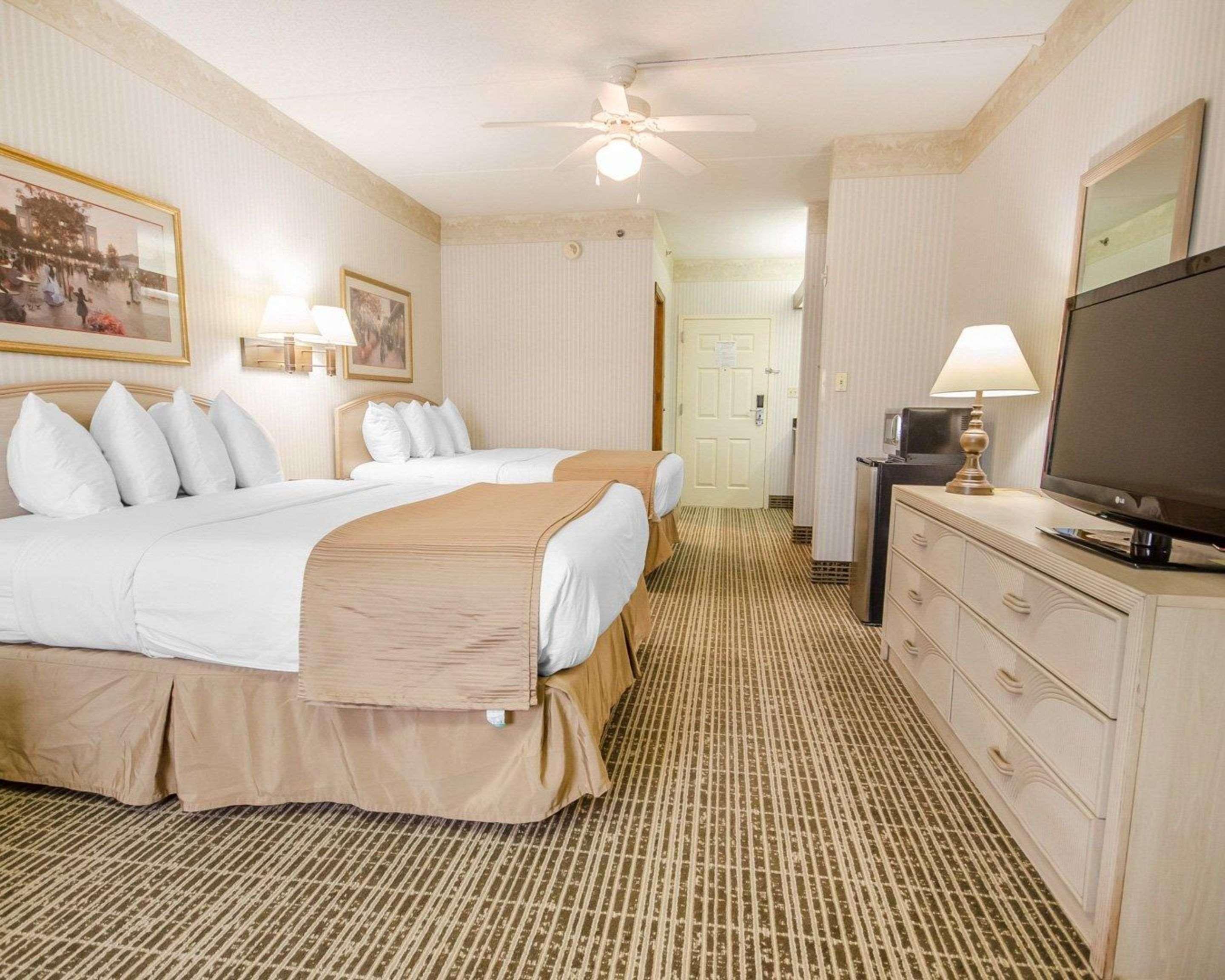 Clarion Pointe Louisville East Exteriér fotografie